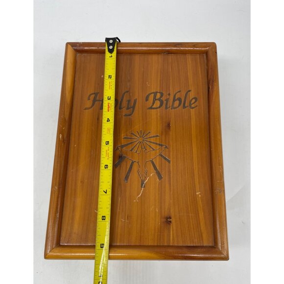 Holy Bible Dove Of Peace King James UNION Carpenters Dedication Vintage RARE - Picture 9 of 14